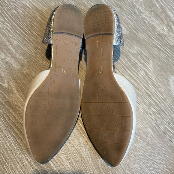 BC Footwear Flats, Size 7.5, Nude/Cream and Metallic - Picture 4 of 5